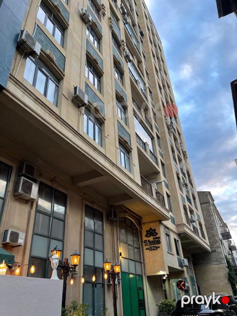 Satılır 4 otaqlı yeni tikili 185 m²