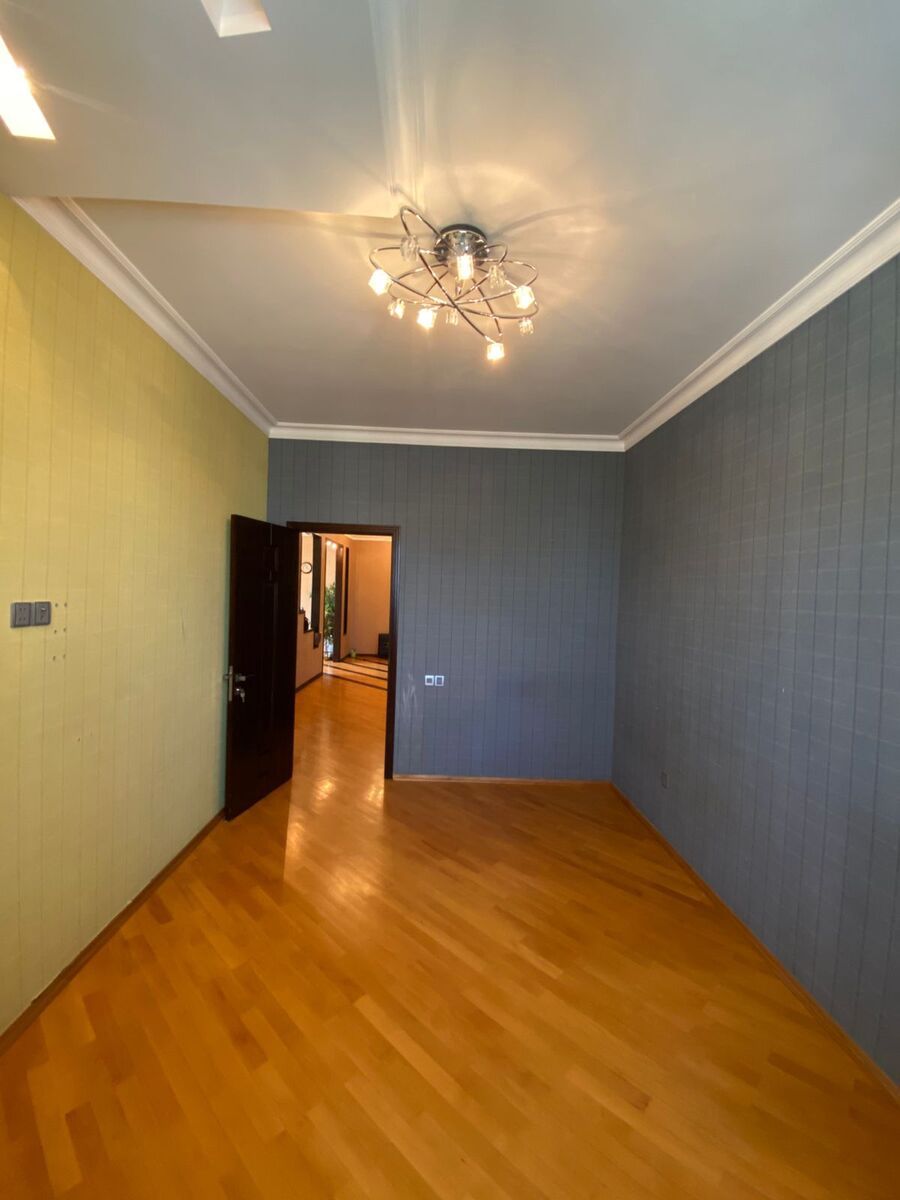 Satılır 4 otaqlı yeni tikili 183 m² — Mənzil, Bakı (9)