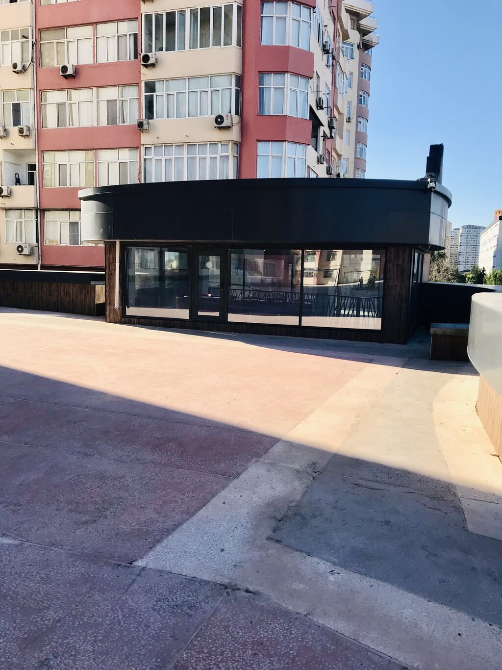 Yasamal, 5 otaqlı, Yeni tikili, m. İnşaatçılar, 250 kv. m — Mənzil, Bakı (2)