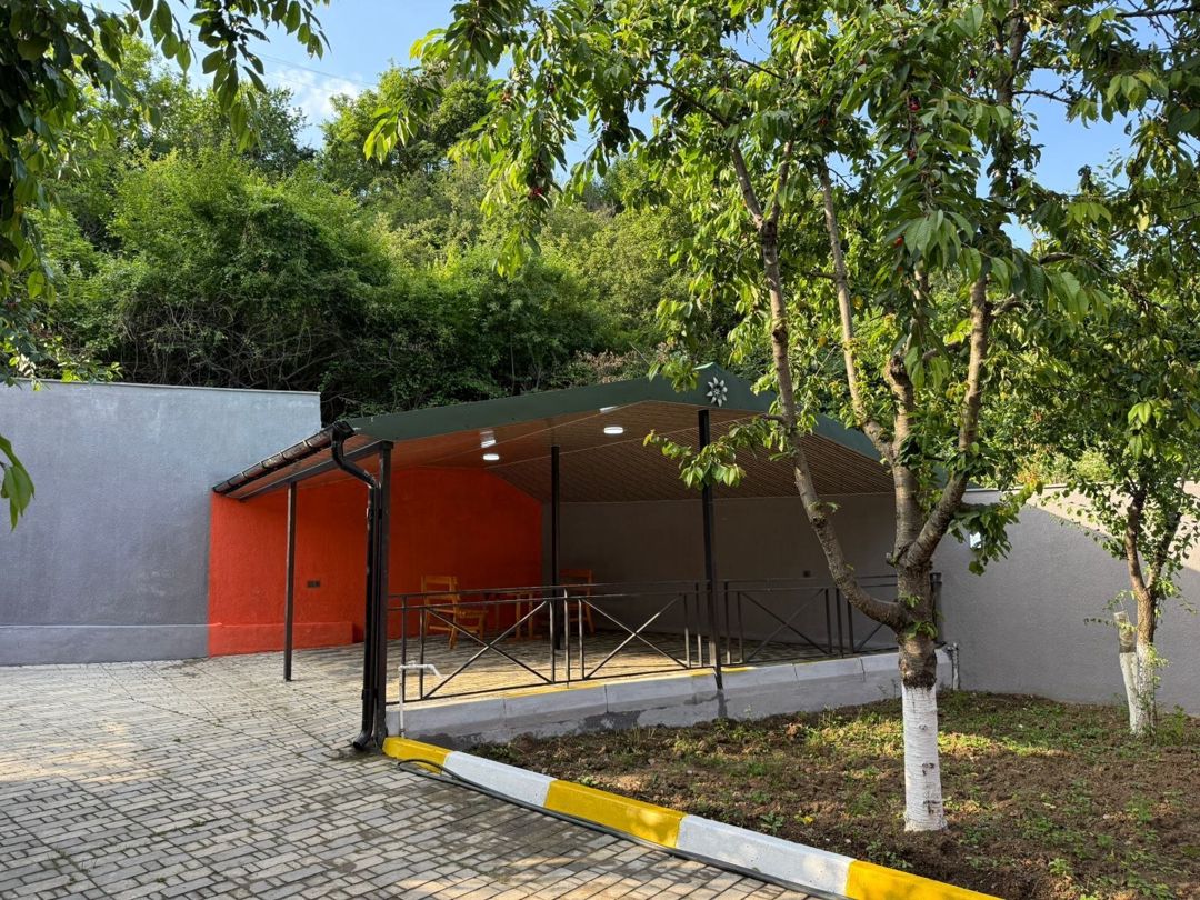 Villa kirayə verilir, Qələdüz kəndi — Daşınmaz əmlak, Quba (4)