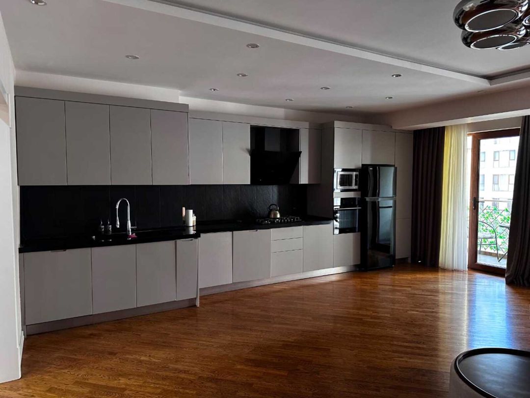 İcarəyə verilir 3 otaqlı yeni tikili 145 m² — Mənzil, Bakı (12)