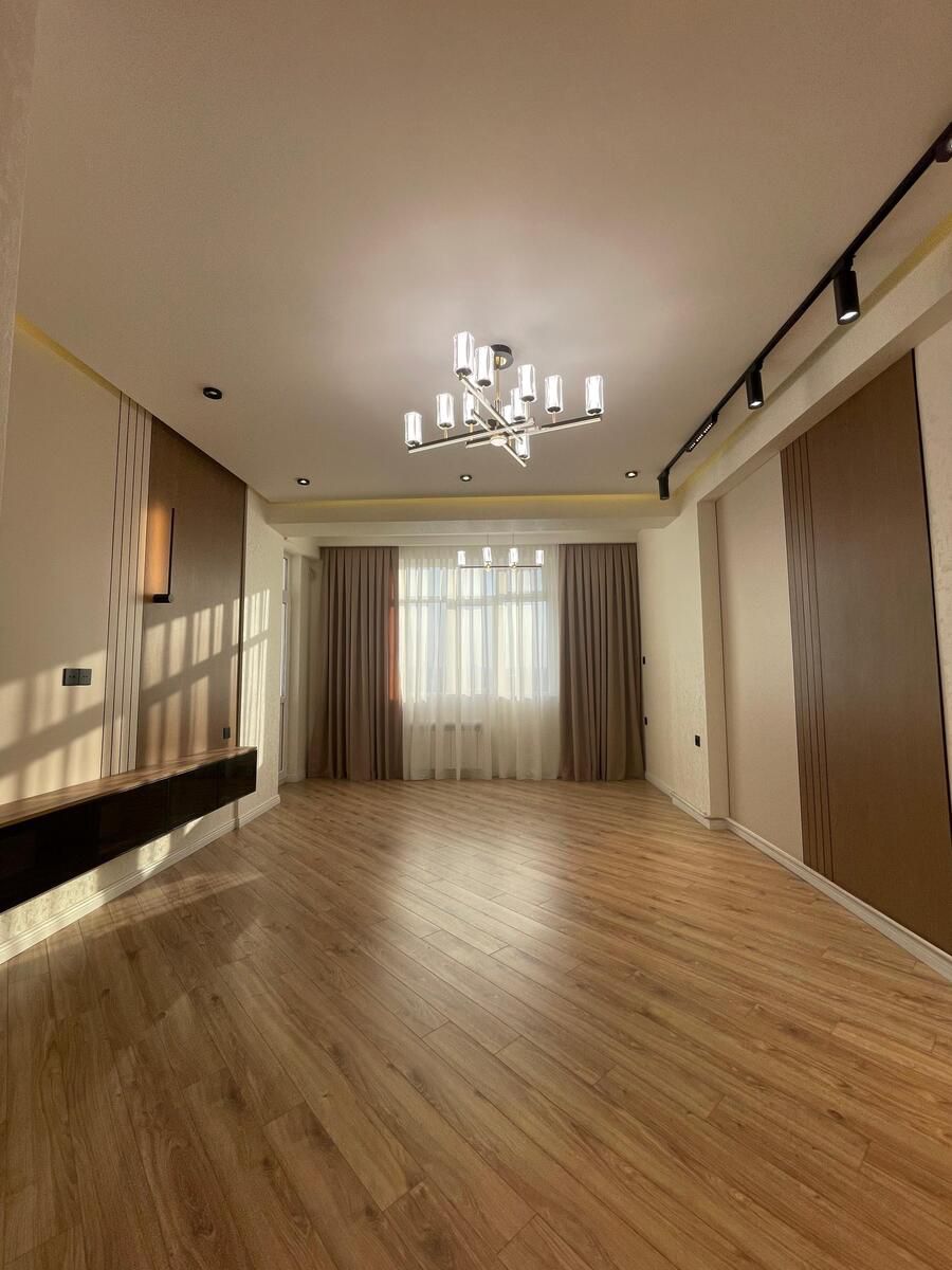 Satılır 2 otaqlı yeni tikili 75 m² — Mənzil, Bakı (2)