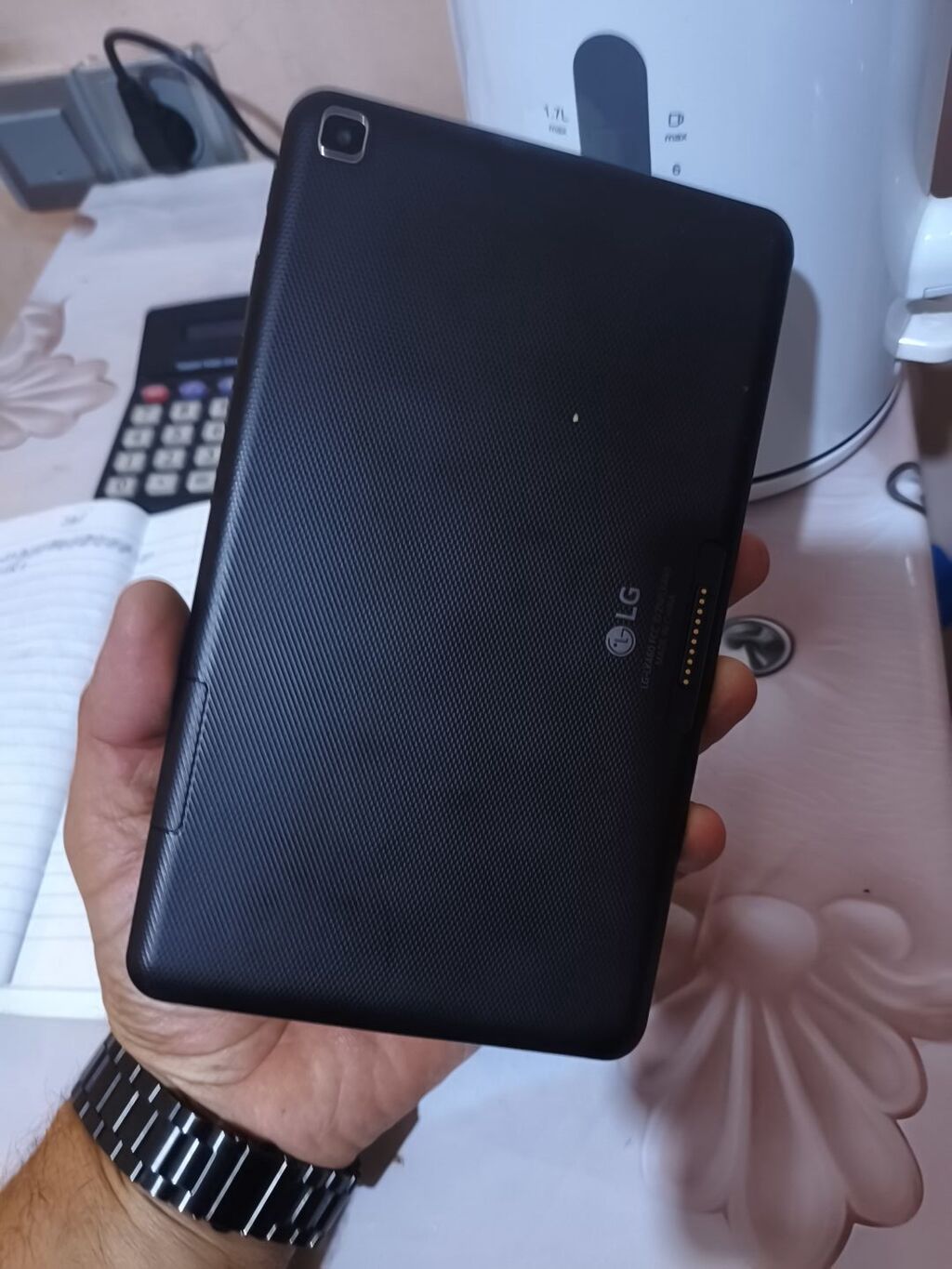LG planşet - 8 düym toxunma ekran, Android