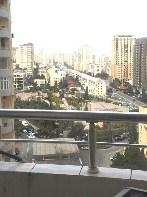 Satılır 5 otaqlı yeni tikili 200 m² — Mənzil, Bakı (4)
