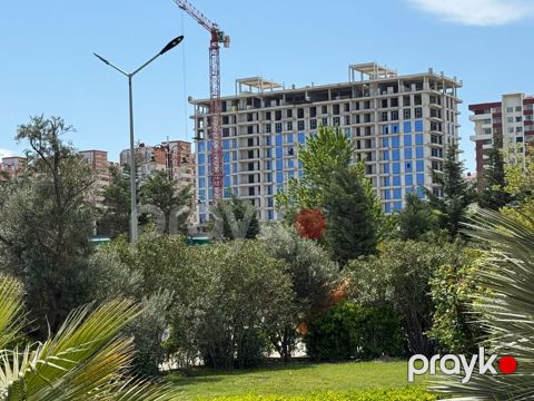 Satılır 3 otaqlı yeni tikili 145 m²