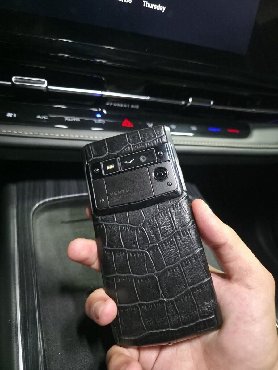 Vertu Signature Touch Jet Alligator 64GB/2GB — Vertu, Bakı (3)