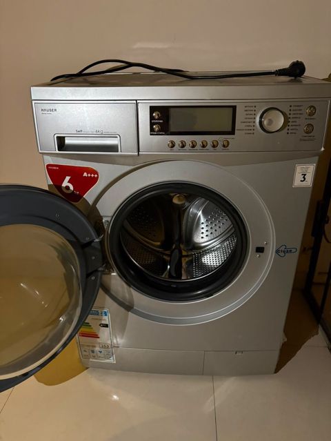 Paltaryuyan 6 kq hauser 250₼. Evden satış. Ünvan Tbilisi pr.(54719) — Bakı