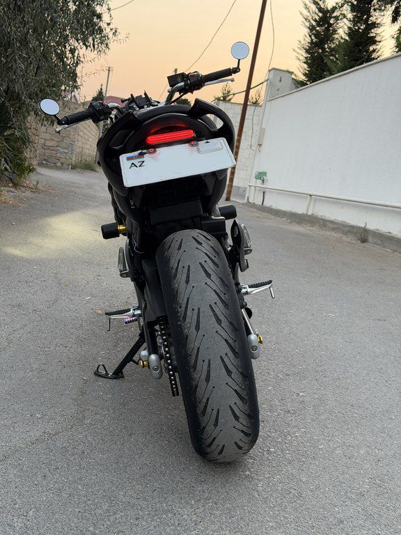Suzuki SFV 650 Gladius, 700 sm3, 2014 il, 14 100 km — Motosikletlər, Bakı (2)