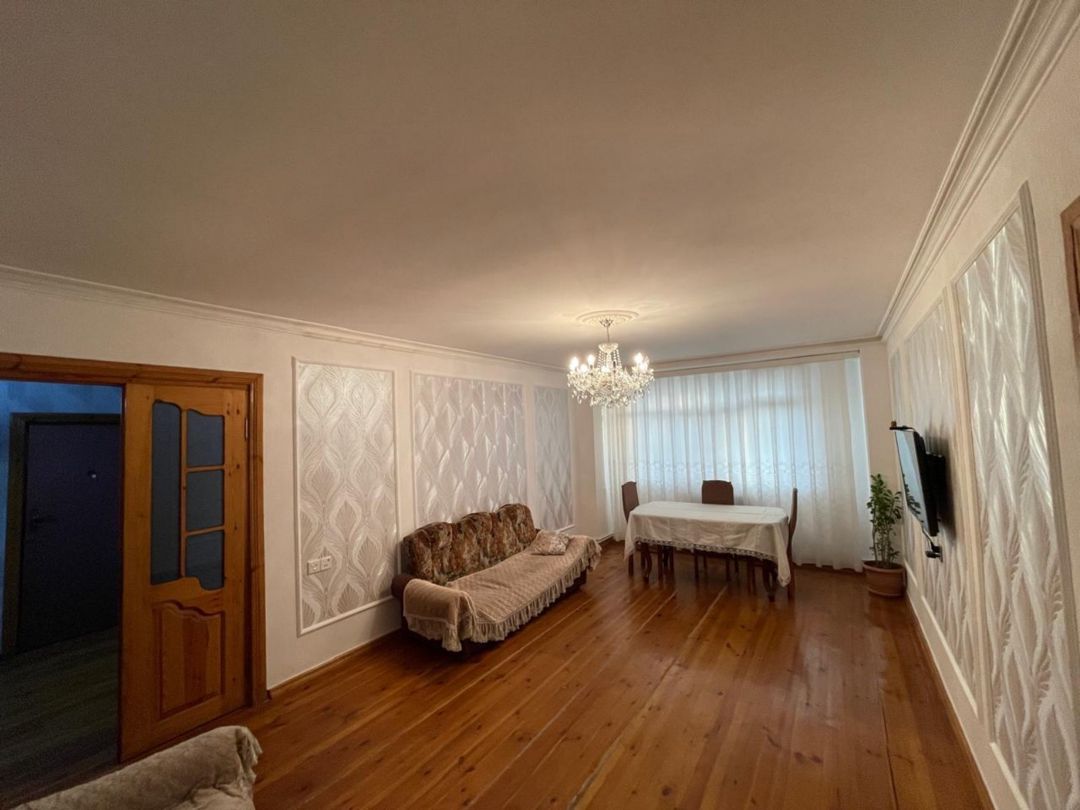 4-otaqlı mənzil, Gəncə ş., 82 m² — Daşınmaz əmlak, Gəncə (12)
