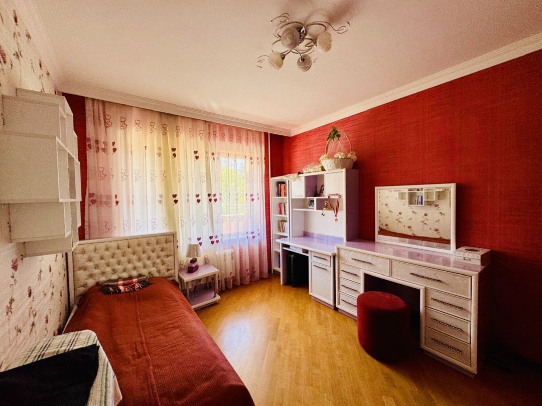 Satılır 5 otaqlı köhnə tikili 100 m² — Mənzil, Bakı (10)