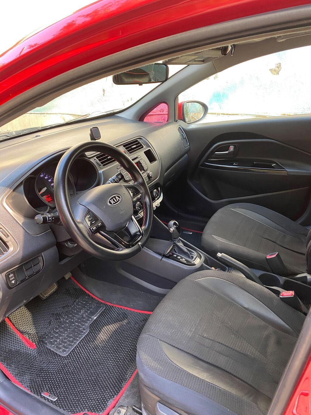 Kia Rio: 1.4 l | 2012 il Sedan — Avto, Bakı (10)