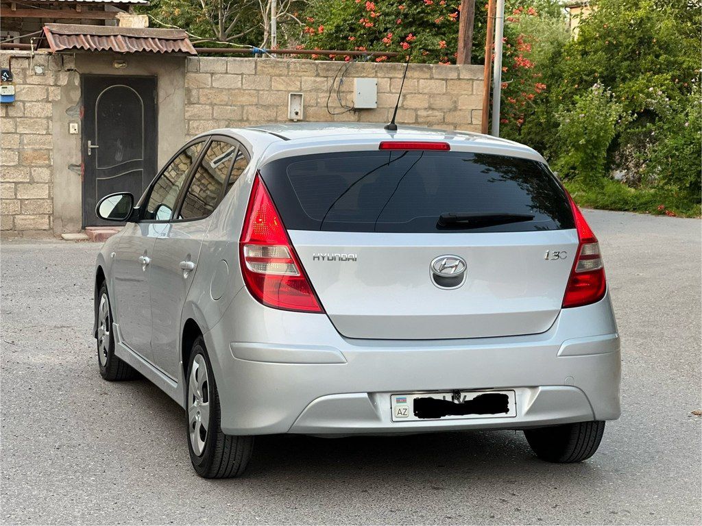 Hyundai i30, 1.4 L, 2010 il, 256 978 km — Avtomobillər, Sumqayıt (10)