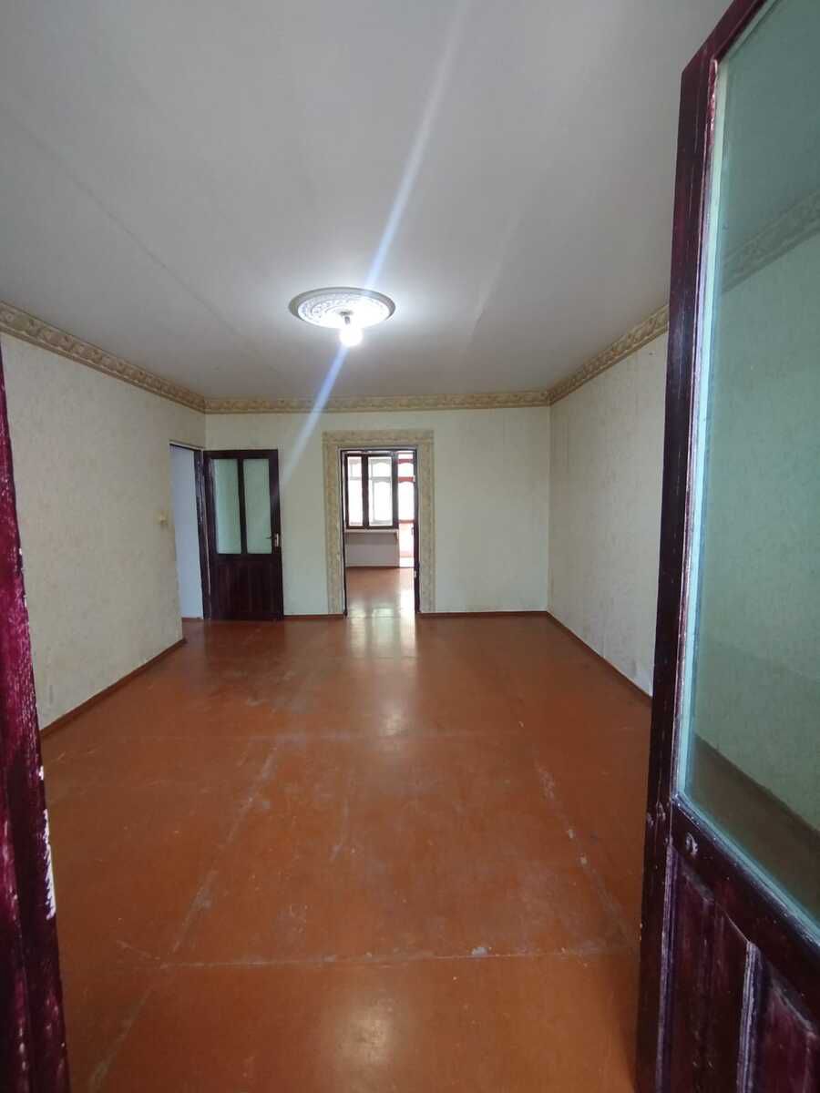 Satılır 2 otaqlı köhnə tikili 80 m² — Mənzil, Bakı (3)