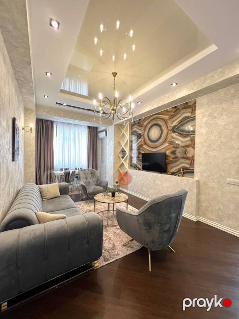 İcarəyə verilir 2 otaqlı yeni tikili 80 m²
