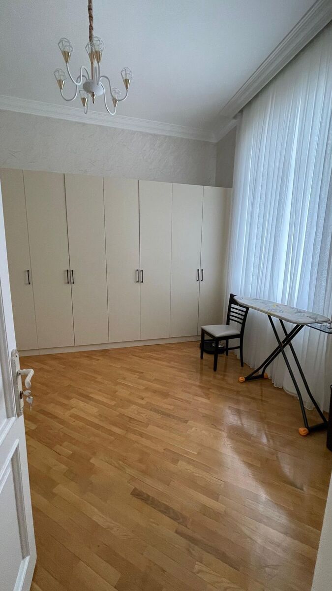 Satılır 8 otaqlı həyət evi/bağ evi 450 m² — Ev, villa, Bakı (11)