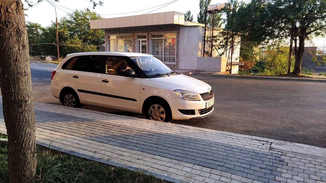 Skoda Fabia, 2012 il — Avtomobillər, Bakı (3)