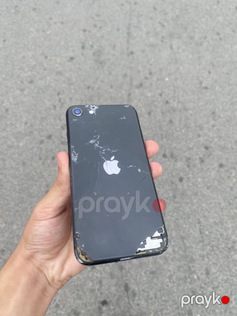 IPhone 7, Qara, Qırıq