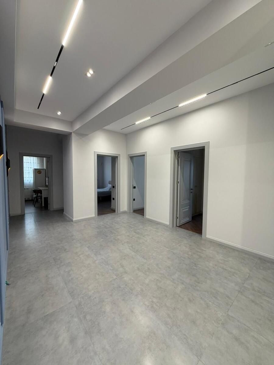 İcarəyə verilir 4 otaqlı yeni tikili 163 m² — Mənzil, Bakı (3)