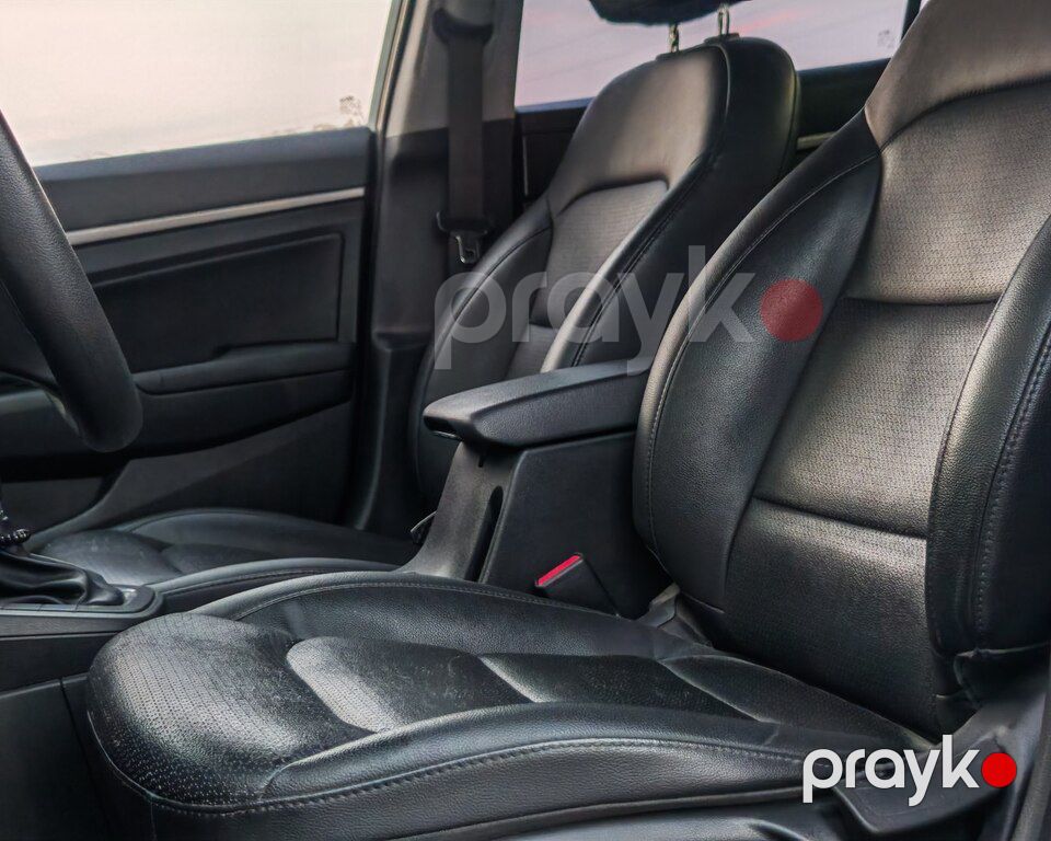 Hyundai Avante, 1.6 L, 2018 il, 134 000 km — Avtomobillər, Bakı (12)