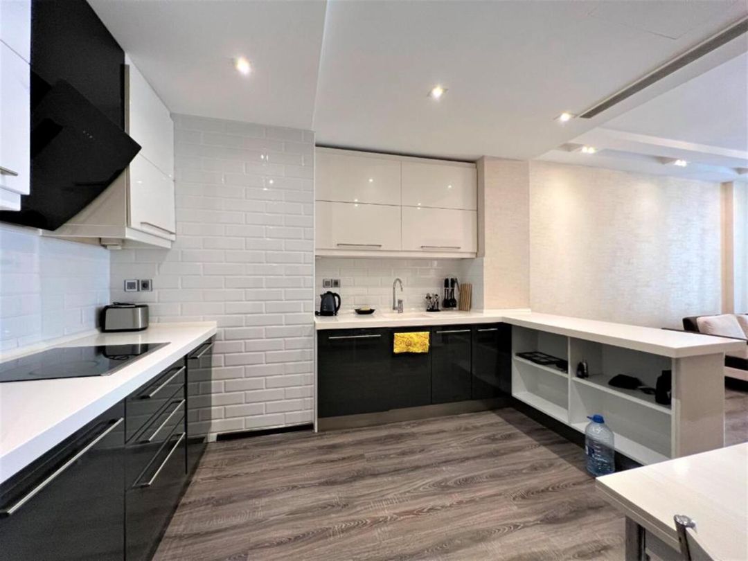 İcarəyə verilir 2 otaqlı yeni tikili 100 m² — Mənzil, Bakı (11)