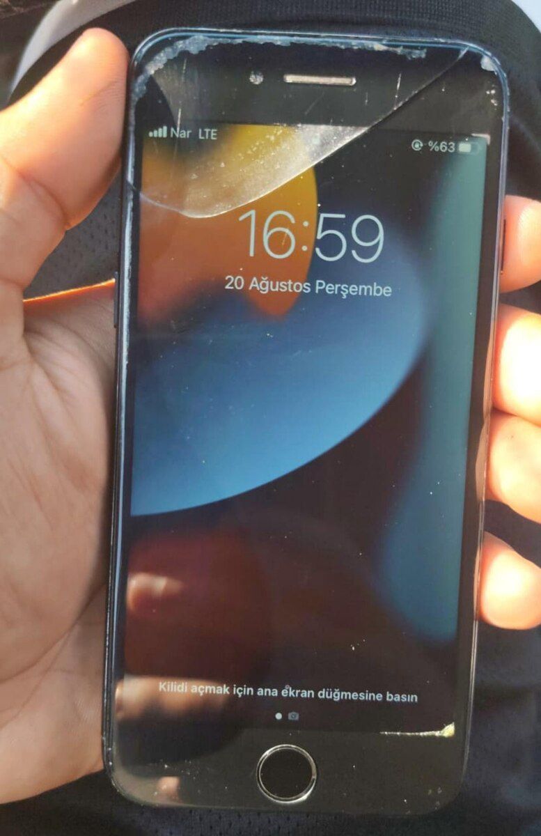 Apple iPhone 7 Black 32GB — Mallar, Bakı