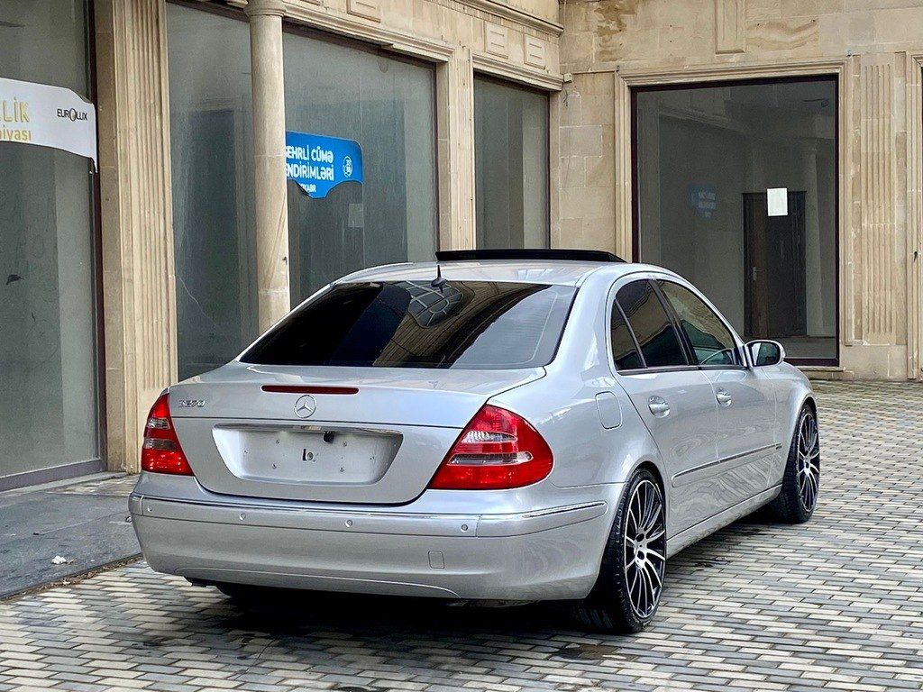 Mercedes E 270, 2.7 L, 2002 il, 313 000 km — Avtomobillər, Bakı (7)