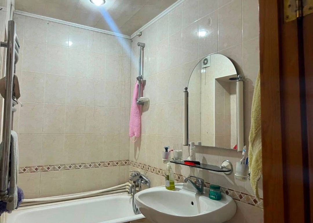 İcarəyə verilir 2 otaqlı köhnə tikili 60 m² — Mənzil, Bakı (12)