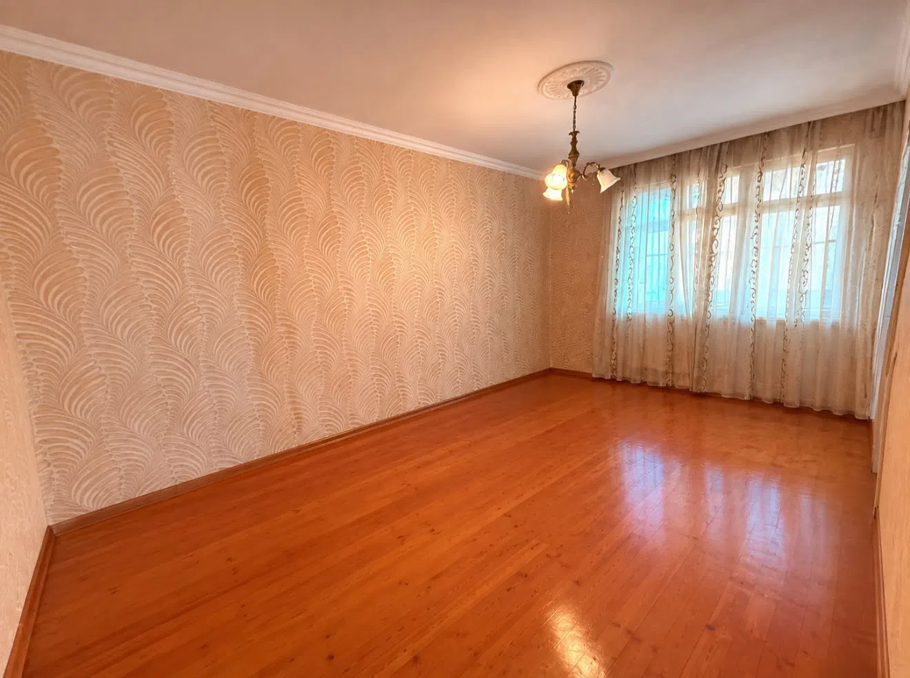 2 otaqlı mənzil 45 m² satılır — Bizim ev