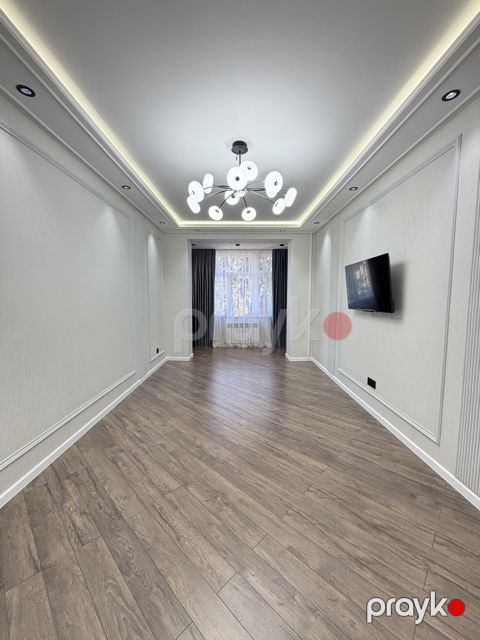 Satılır 3 otaqlı köhnə tikili 85 m²