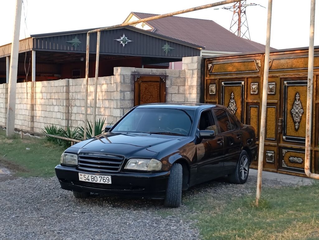 Mercedes-Benz 220: 1.8 l | 1996 il Sedan — Avtomobillər, Sabirabad (6)