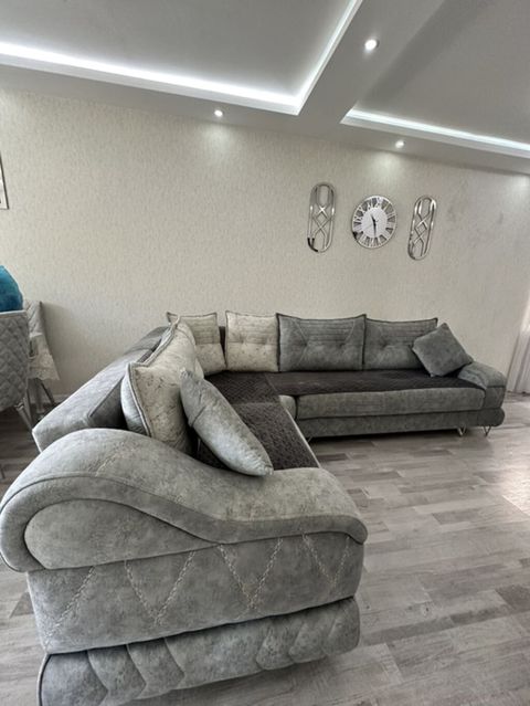 Künc divan — boz, L formalı, yeni