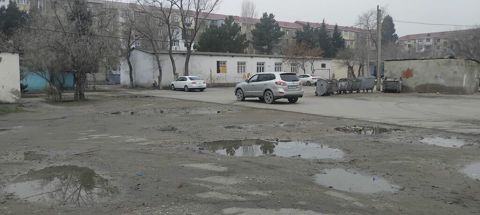 Torpaq sahəsi — 3 sot, tikinti təyinatlı, Sumqayıt mərkəzi, 4-cü mikrorayon