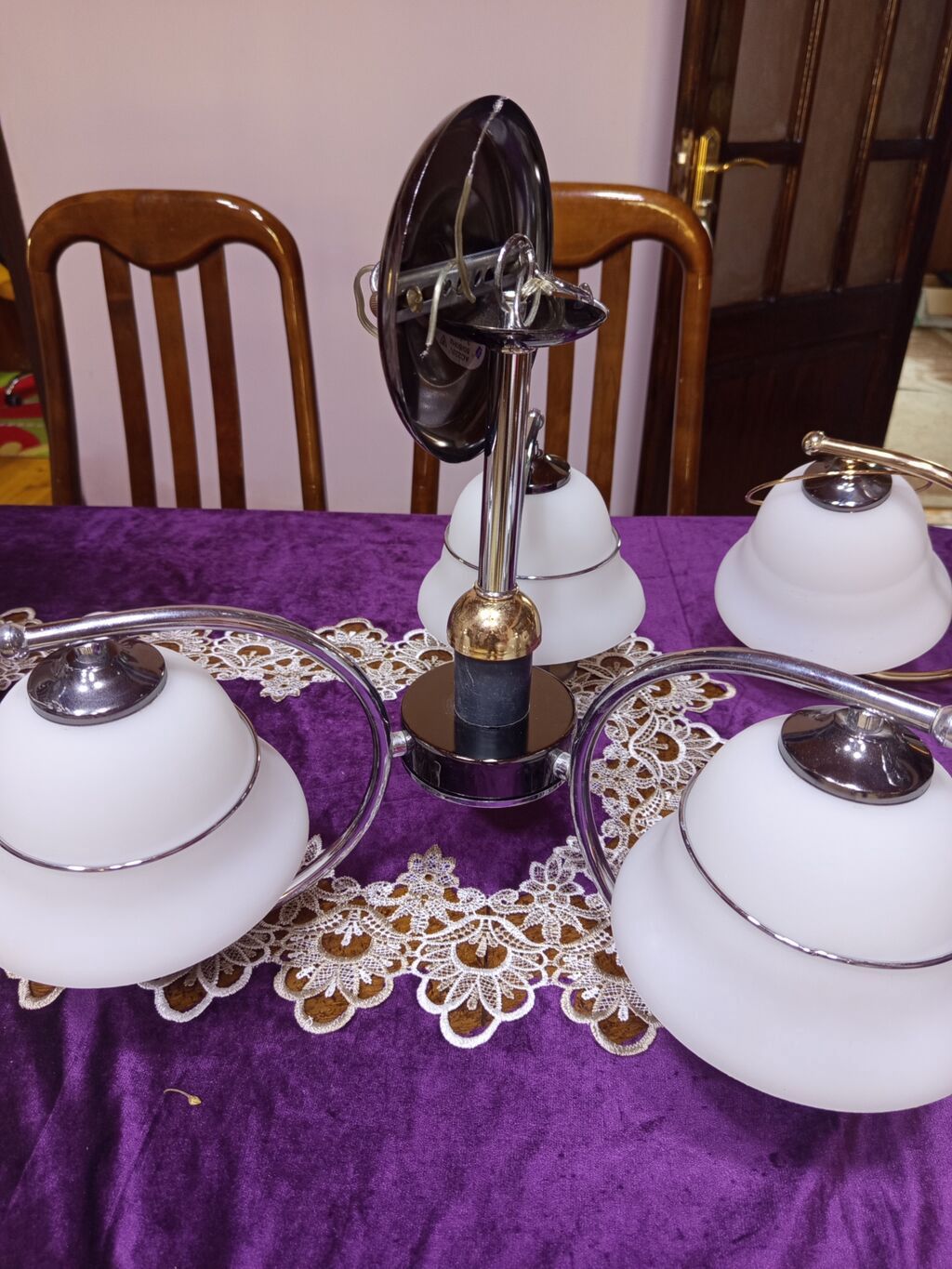 Çılçıraq, 3 lampa — İşıqlandırma, Digah
