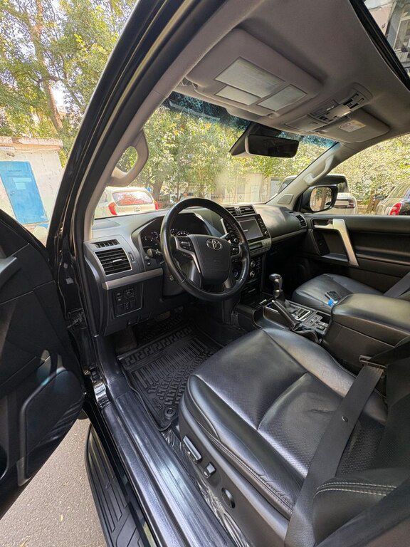 Toyota Land Cruiser Prado, 2.8 L, 2022 il, 181 000 km — Avtomobillər, Bakı (2)