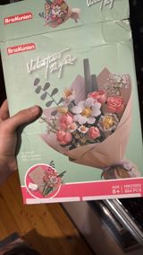 BrickUnion “Valentine’s Day Rose” konstruksiya dəsti - Model: HW21002 — Konstruksiyalar