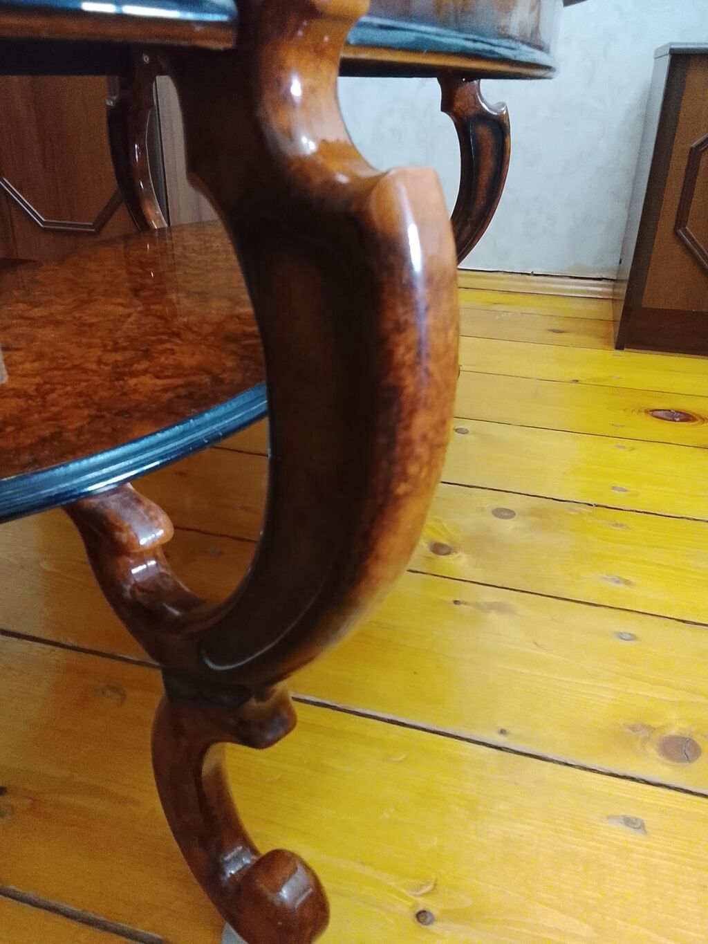 Oval masa, Açılmayan, Təkərsiz, Şüşə, Zəmanətsiz — Mebel, Bakı (10)