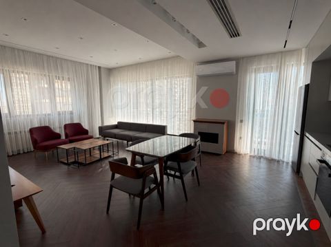 İcarəyə verilir 4 otaqlı yeni tikili 163 m²