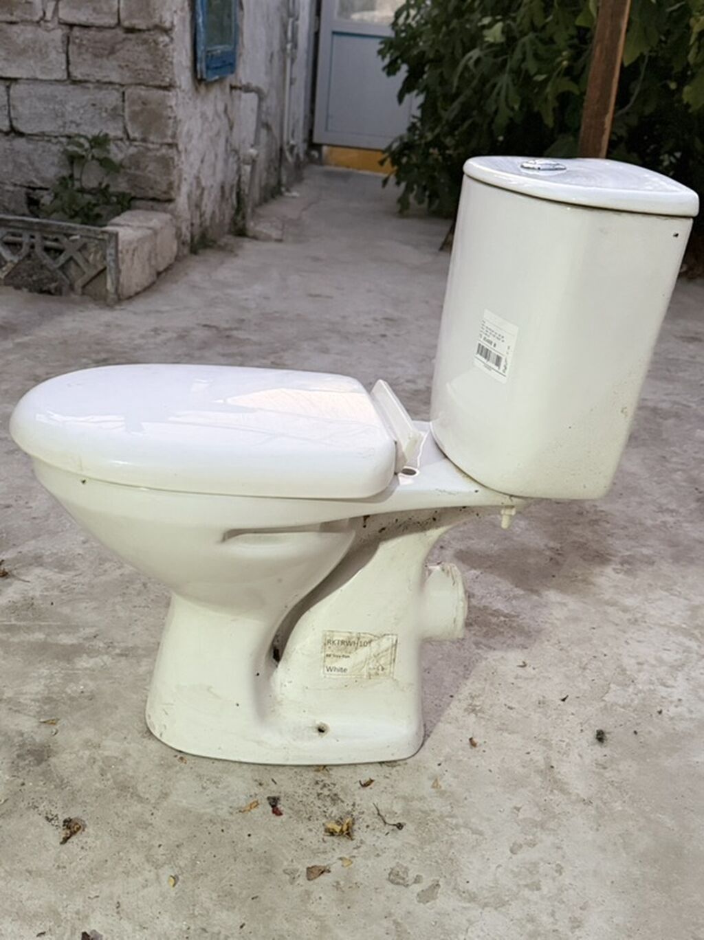 Heç bir problemi yoxdu — Santexnika, Bakı