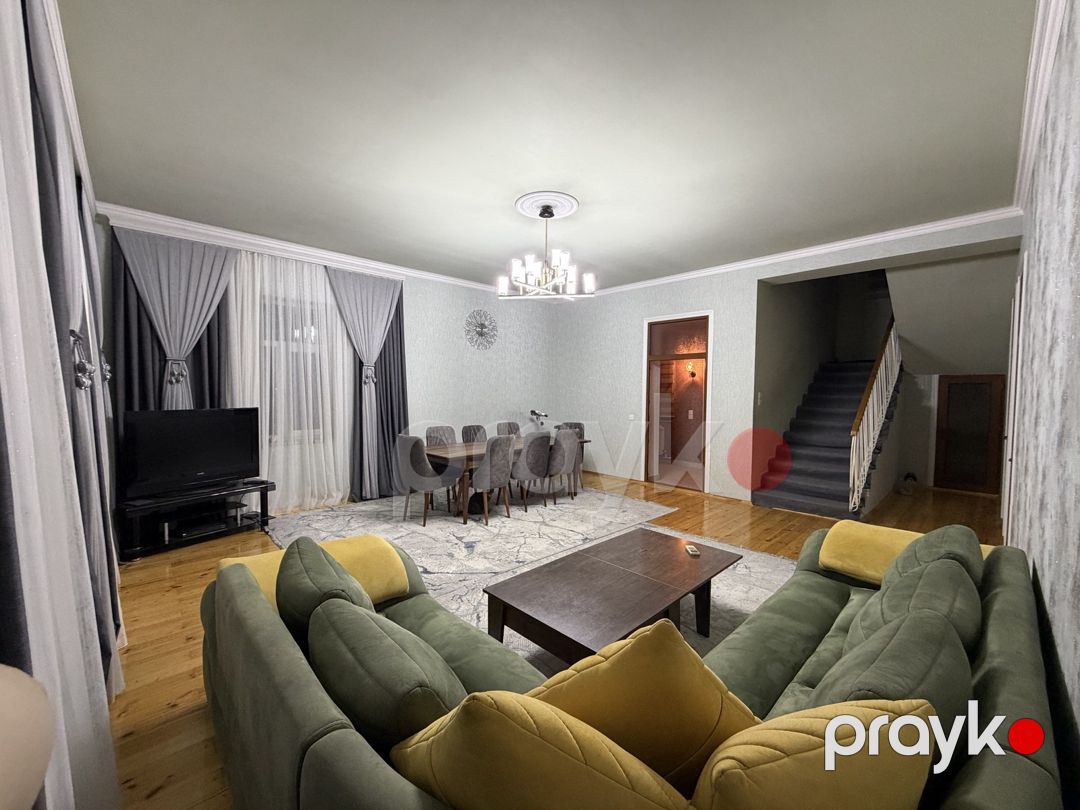 Satılır 5 otaqlı həyət evi/bağ evi 200 m² — Ev, villa, Bakı (5)