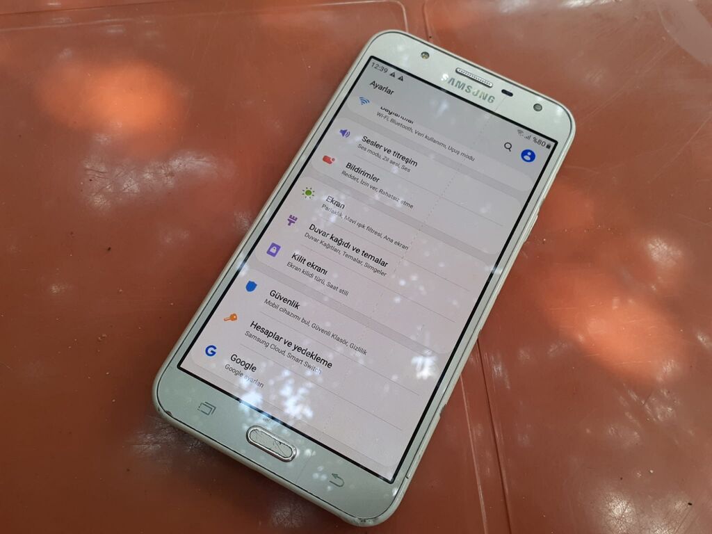 Samsung Galaxy J7 2018, 16 GB, rəng - Qızılı — Samsung, Gəncə (7)