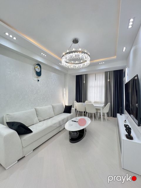 Satılır 2 otaqlı yeni tikili 52 m²