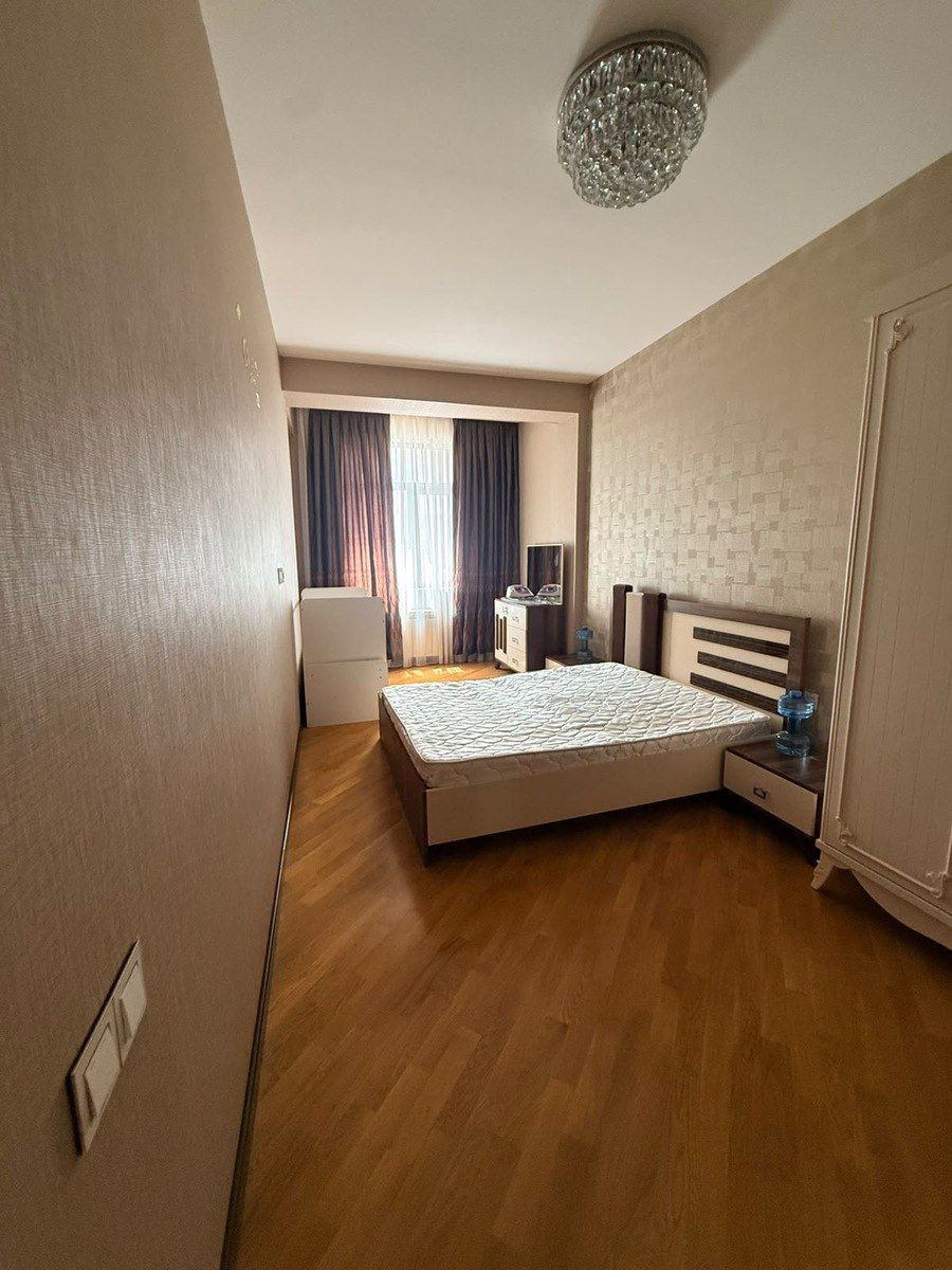İcarəyə verilir 3 otaqlı yeni tikili 90 m² — Mənzil, Bakı (8)
