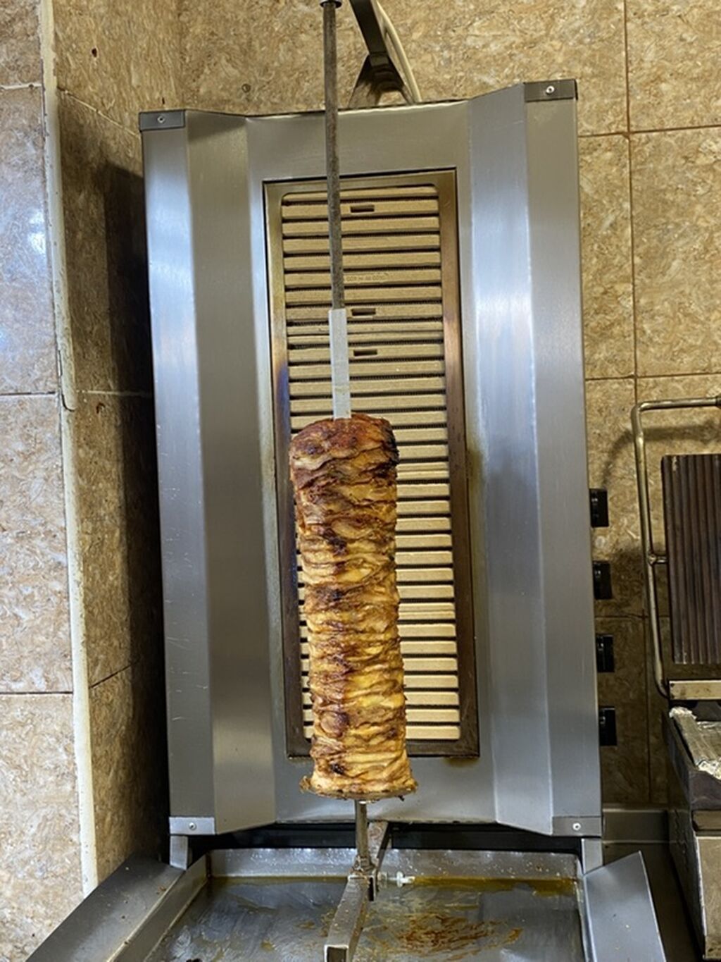 Qazla işləyən — Mallar, Bakı