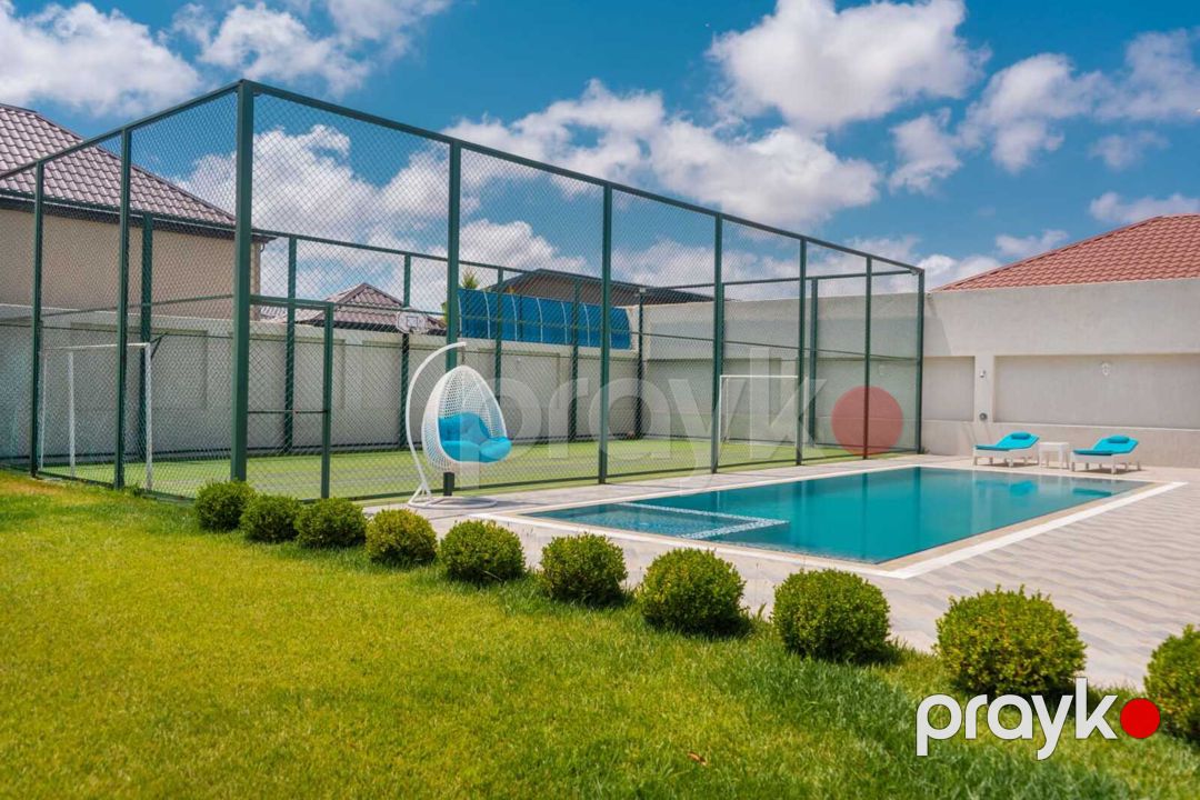 Satılır 5 otaqlı həyət evi/bağ evi 300 m² — Ev, villa, Bakı (8)