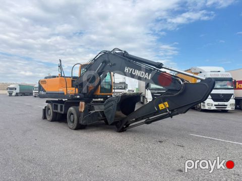 Təkərli ekskavator Hyundai R210W-9T, 2020 il — Bakı