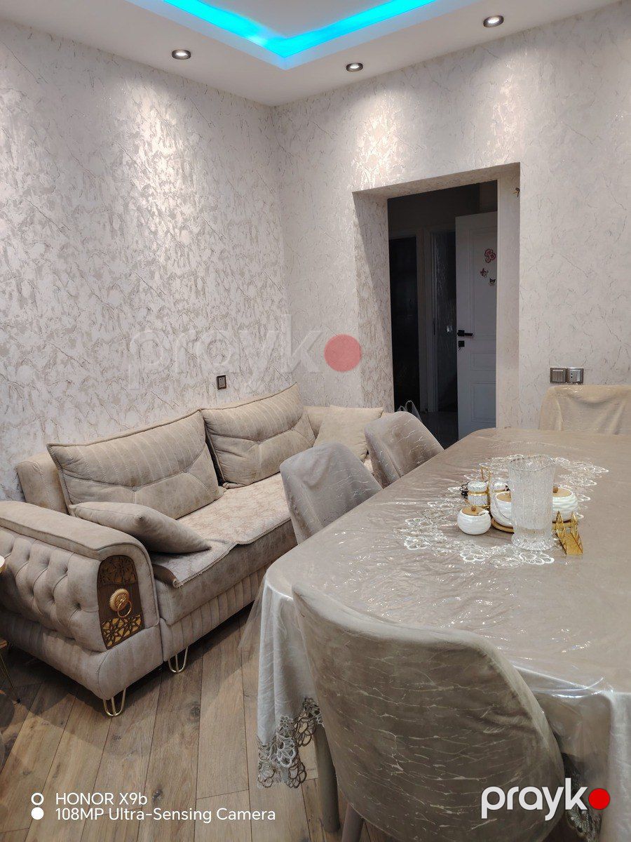 Satılır 4 otaqlı köhnə tikili 65 m² — Mənzil, Bakı (6)
