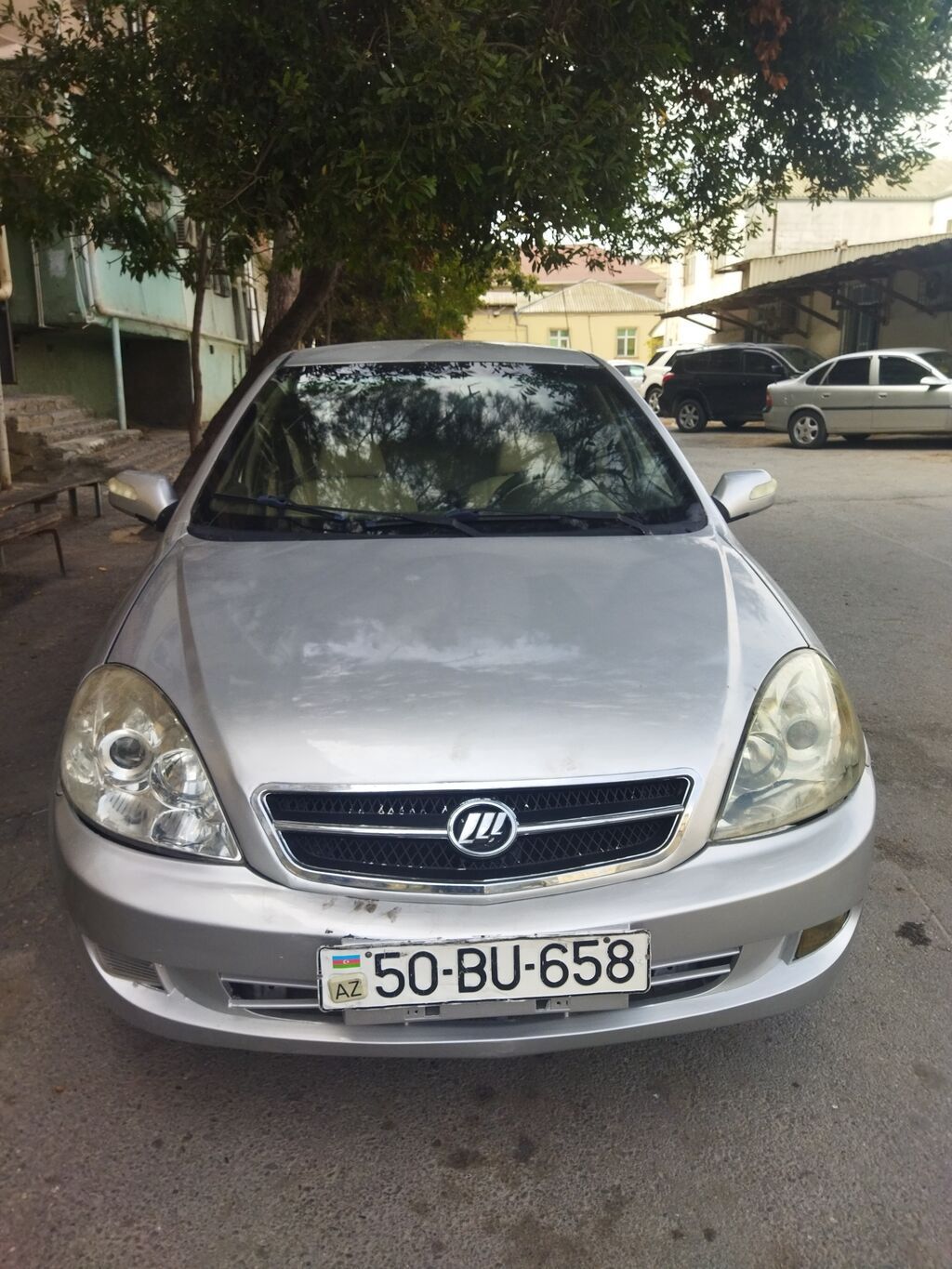 LIFAN Breez (520): 1.3 l | 2008 il Sedan