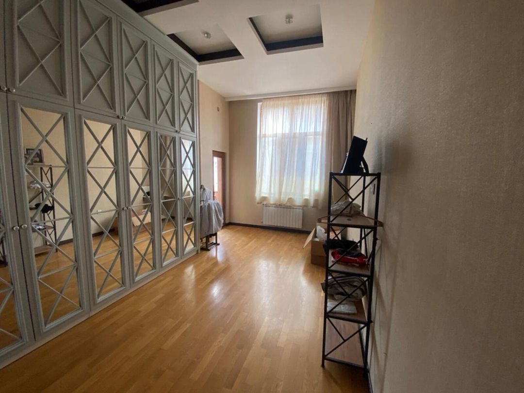Satılır 4 otaqlı yeni tikili 200 m² — Mənzil, Bakı (6)