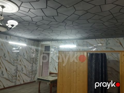 Nərgiz kafesine ofsiyant xanım teleb olnur maaş 30 azn +yimək çayavoy