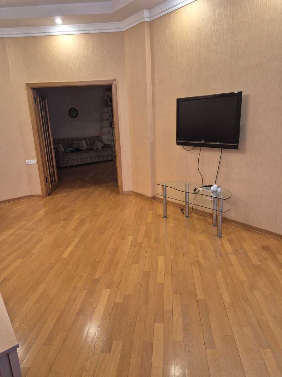 İcarəyə verilir 3 otaqlı yeni tikili 172 m² — Mənzil, Bakı (4)